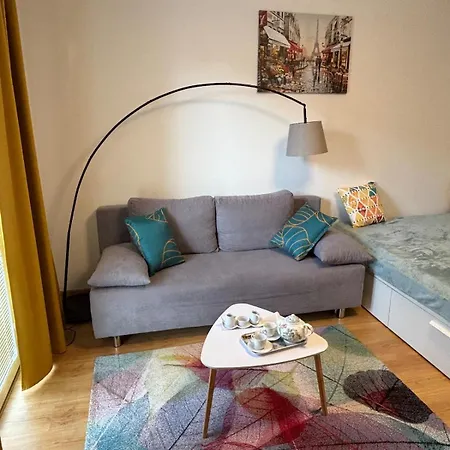 アパート Center 2 Bedroom Ac *